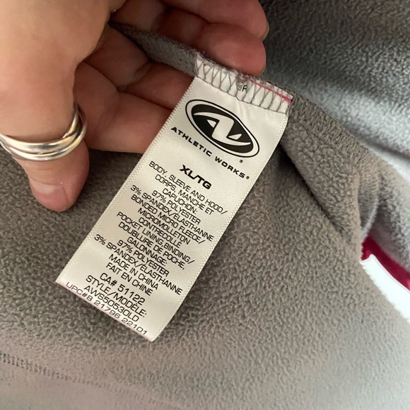 Jacket - Women’s - Athletic Works - Size XL - Picture 3 of 4